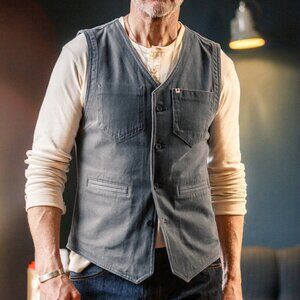 & Sons Lincoln Waistcoat/Vest